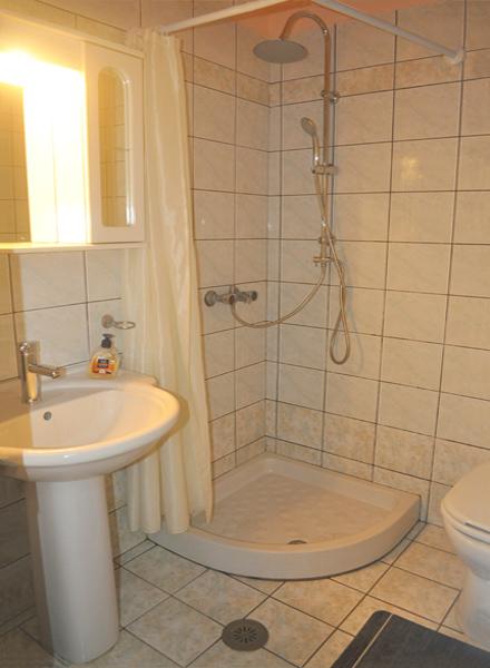 Studio-1.OG - Badezimmer
